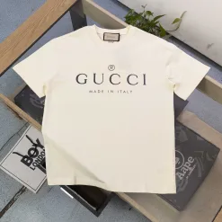 Hochwertige Gucci Kurzarm-Kollektion aus schwarzer Baumwolle in klassischer Kollektion
