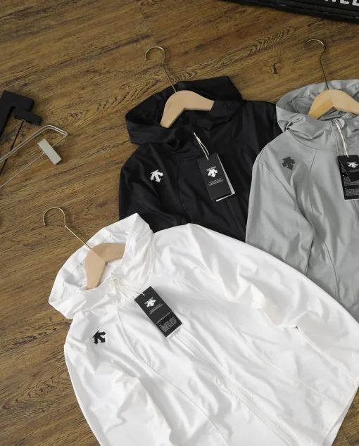 Premium Descente Cardigans Weiß Nylon Casual Style