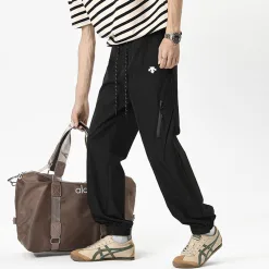 Bestseller Descente Casual Pants Schwarz Casual Luxury