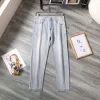 Hochwertige Dior-Hose im bestickten Stil
