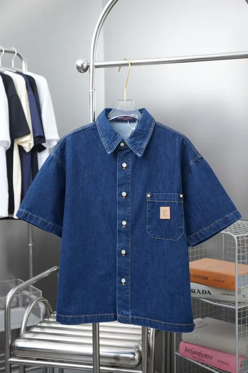 Bestseller: Kurzärmliges Denim-Logo im Louis Vuitton-Stil