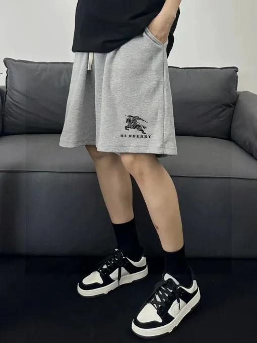 Premium Burberry Shorts Schwarze Baumwolle Logo Kollektion