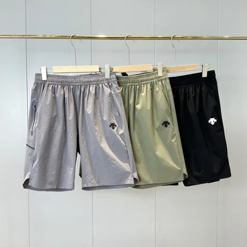 Hochwertige Descente Shorts Schwarz Casual Luxury