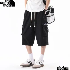 Premium The North Face Overalls Grün Atmungsaktive Kollektion