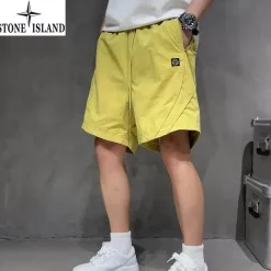 Bestseller Stone Island Shorts Gelb Lässiger Luxus