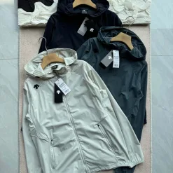 Bestseller Descente Jacken Blau Strick Atmungsaktiv Stil