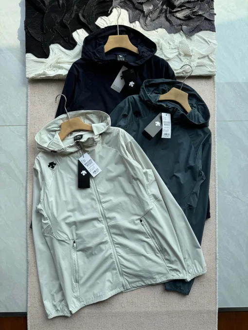 Bestseller Descente Jacken Blau Strick Atmungsaktiv Stil