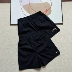 Premium Nike Shorts Schwarz Nylon Lässiger Stil