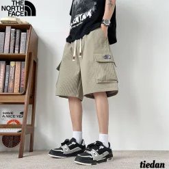 Premium Shorts von The North Face im Khaki-Karo-Stil