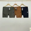 Luxuriöse Descente-Shorts in Schwarz, atmungsaktiver Stil