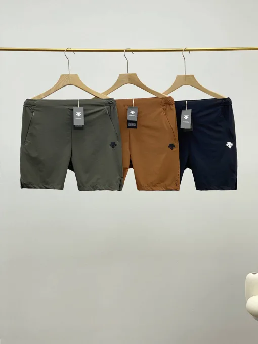 Luxuriöse Descente-Shorts in Schwarz, atmungsaktiver Stil