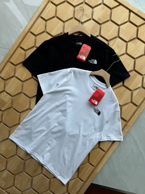 Premium The North Face Kurzarm Schwarz Print Luxus