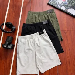 Hochwertige Lululemon Shorts Schwarzes Logo Luxus