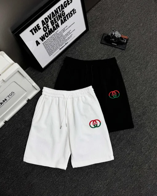 Hochwertige Gucci-Shorts aus Strick, lässiger Luxus