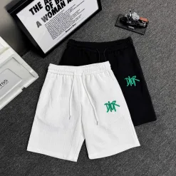 Hochwertige Dior Shorts aus Strick für die Freizeitkollektion