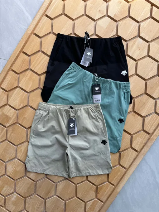 Hochwertige Descente Shorts Schwarz Atmungsaktive Kollektion