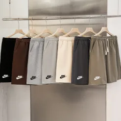 Luxus Nike T-Shirts Schwarz Cotton Chic Kollektion