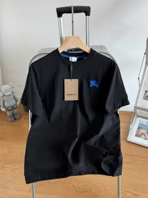 Bestseller: Burberry Kurzarm-Schwarzdruck
