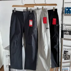 Luxushose Helly Hansen Schwarz Nylon Casual Style