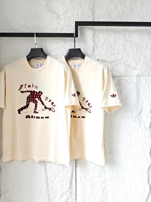 Luxuriöse Adidas Kurzarm-Seiden-Logo-Stil