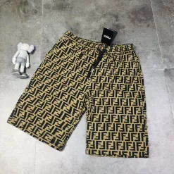 Hochwertige Fendi Shorts Gelb Baumwolle Casual Style