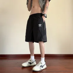 Bestseller Balenciaga Shorts Schwarzer Stil