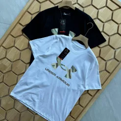 Hochwertige Under Armour Kurzarm-Kollektion in Schwarz mit Camouflage-Muster