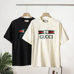 Bestseller: Gucci Kurzarm-Logo-Kollektion aus schwarzer Baumwolle