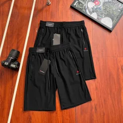 Premium Lululemon Shorts Rot Nylon Lässiger Stil