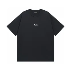 Luxuriöse Balenciaga Kurzarm-Logo-Kollektion