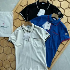 Moncler Poloshirt in Premiumqualität, schwarzes Logo, Luxus