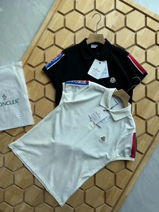 Bestseller Moncler Poloshirt im schwarzen Logo-Stil