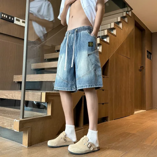 Luxus-Shorts von Stone Island in Blau aus der Solid-Kollektion