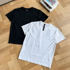 Hochwertiges Lululemon T-Shirt Schwarz Atmungsaktiver Stil