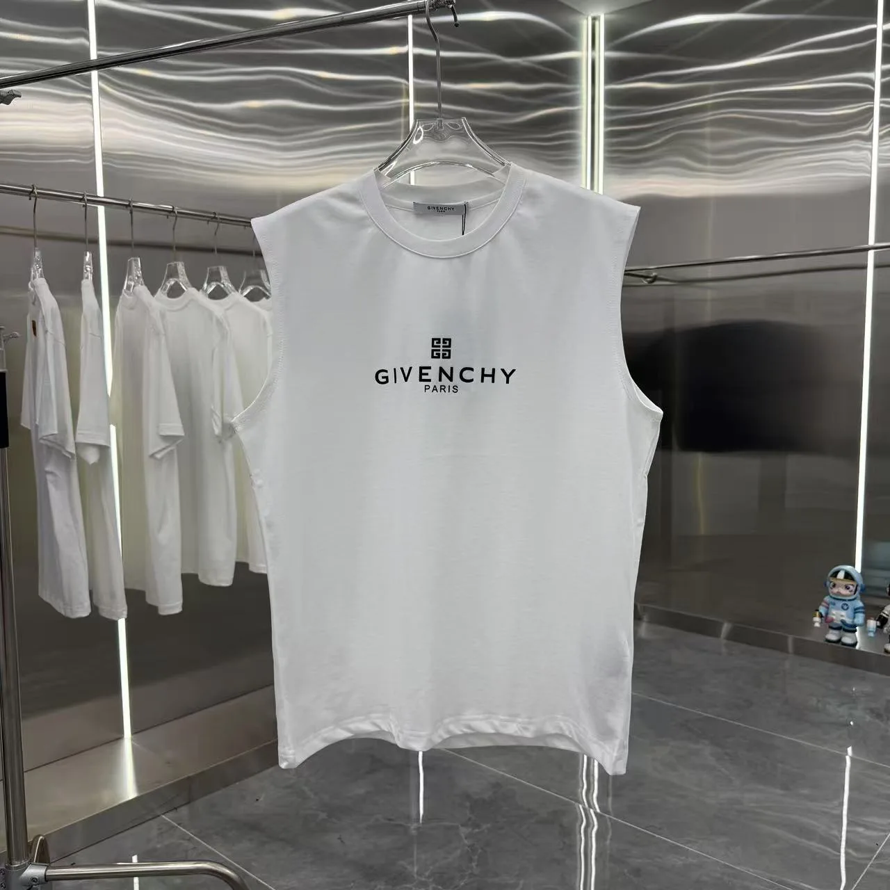 Givenchy Ärmellos
