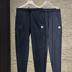 Hochwertige Descente-Hose aus schwarzem Nylon, Casual-Kollektion