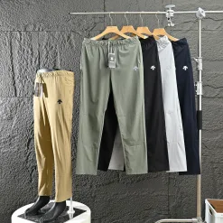 Hochwertige Descente-Hose aus schwarzer Seide, lässiger Luxus