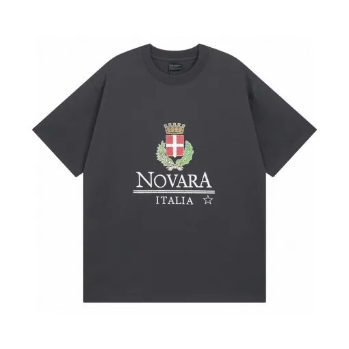 Hochwertige Balenciaga Kurzarm-Kollektion aus Baumwolldruck