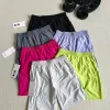 Luxus-Shorts von Lululemon in Weiß