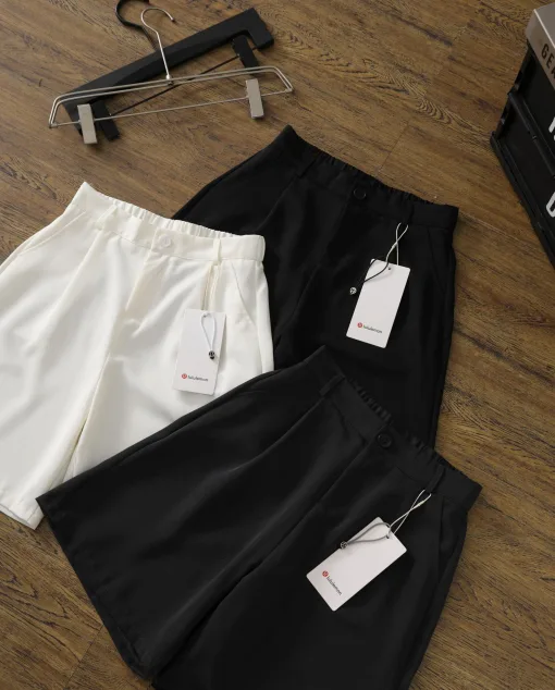 Bestseller-Hosen der Lululemon Black Collection