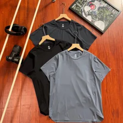 Hochwertige Lululemon Kurzarm-Freizeitkollektion in Schwarz