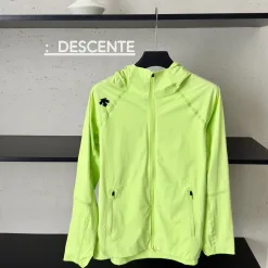 Hochwertiges Descente Langarmshirt in Schwarz