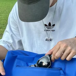 Premium Balenciaga Kurzarm-Kollektion mit weißem Baumwolldruck