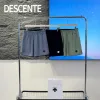 Luxuriöse Descente-Shorts aus schwarzem Strick, Urban Collection