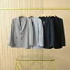 Luxus Armani Jacke Grau Nylon Casual Kollektion