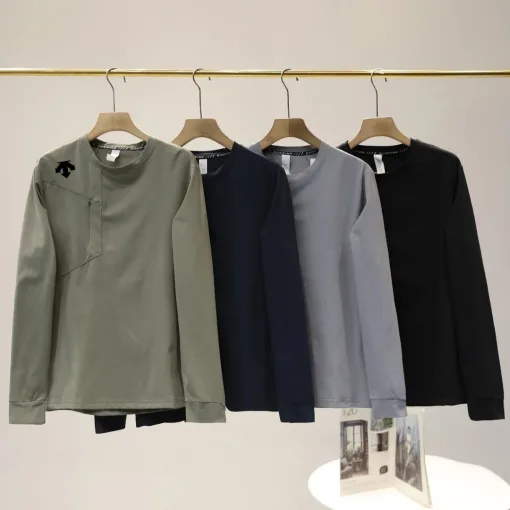 Luxus-Hoodie „Descente“ in Silber-Print-Kollektion