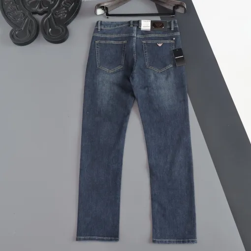 Hochwertige Armani Jeans Denim Washed Kollektion