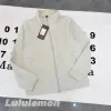Luxuriöse Lululemon-Jacke in Schwarz, atmungsaktiv