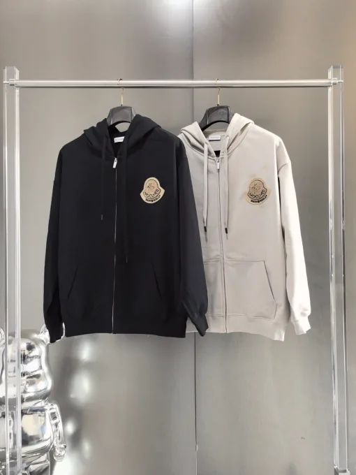 Moncler Sweatshirt in Premiumqualität, schwarze Baumwolle, bestickte Kollektion