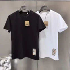 Hochwertiges Burberry T-Shirt Schwarz Baumwolle Plaid Luxus
